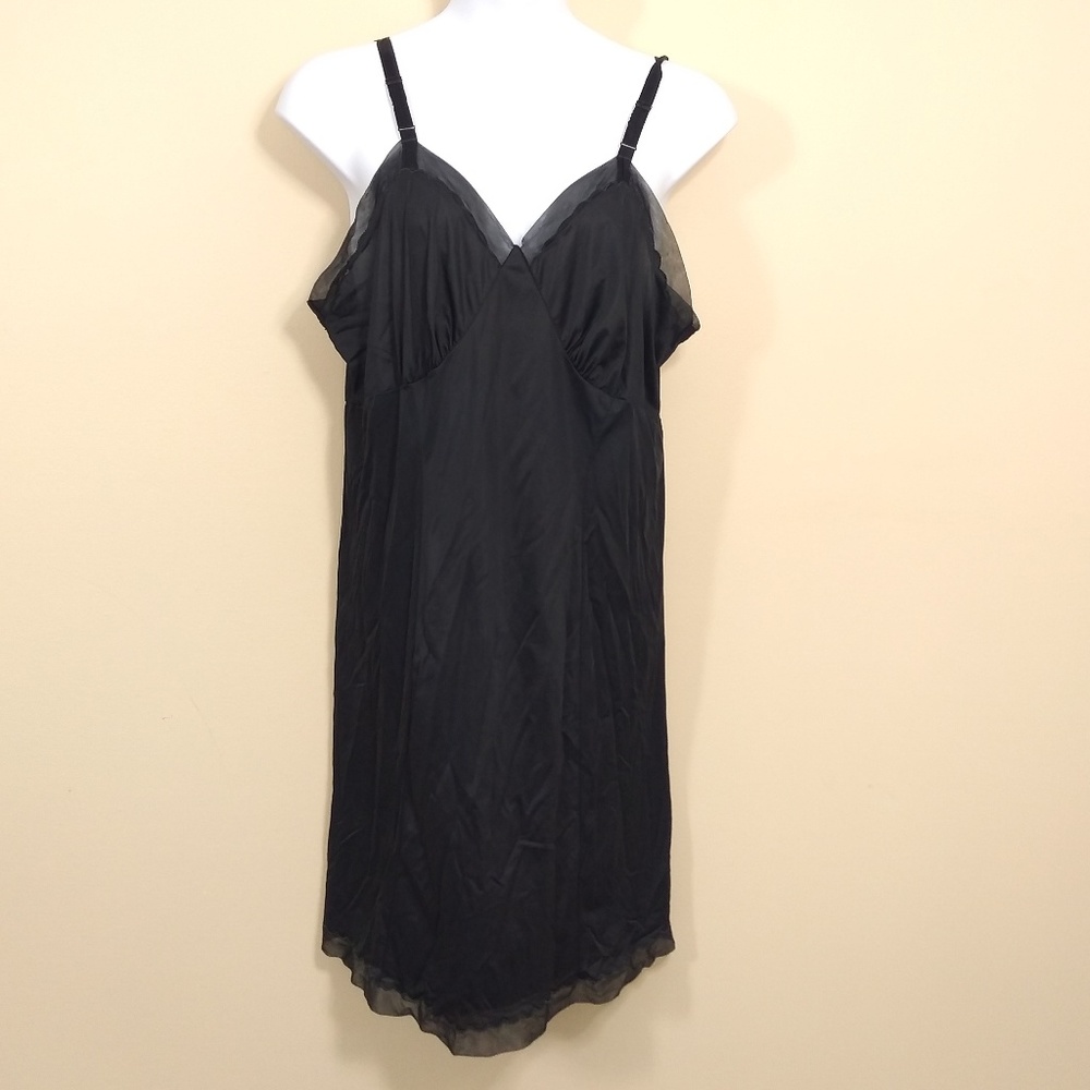 Vintage Plus Size black slip ILGWU some issues